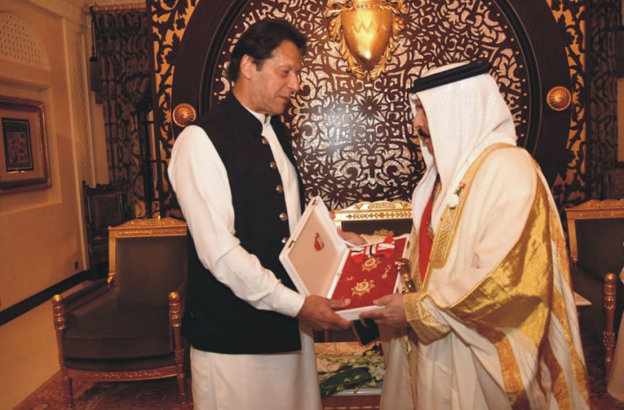 وزیراعظم عمران خان کو بحرین کا اعلیٰ ترین سول ایوارڈ دے دیا گیا