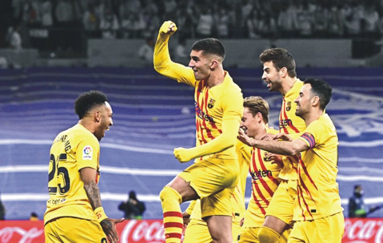 اسپینش فٹ بال لیگ لالیگا کا ٹائٹل بارسلونا نے جیت لیا