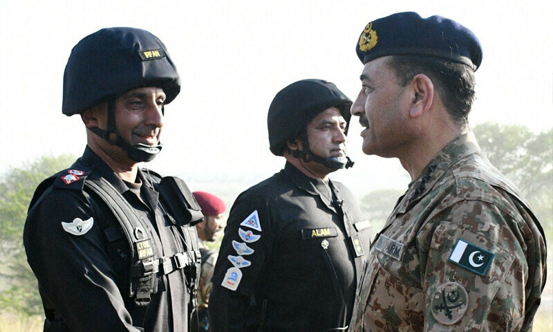 آرمی چیف جنرل عاصم منیر کا اسٹرائیک کور کا دورہ، مشترکہ تربیتی مشق کا مشاہدہ