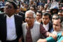 بنگلہ دیش کے نوبل انعام یافتہ ماہر اقتصادیات محمد یونس کو 6 ماہ قید کی سزا