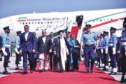 ایرانی صدر ابراہیم رئیسی 3 روزہ سرکاری دورے پر پاکستان پہنچ گئے